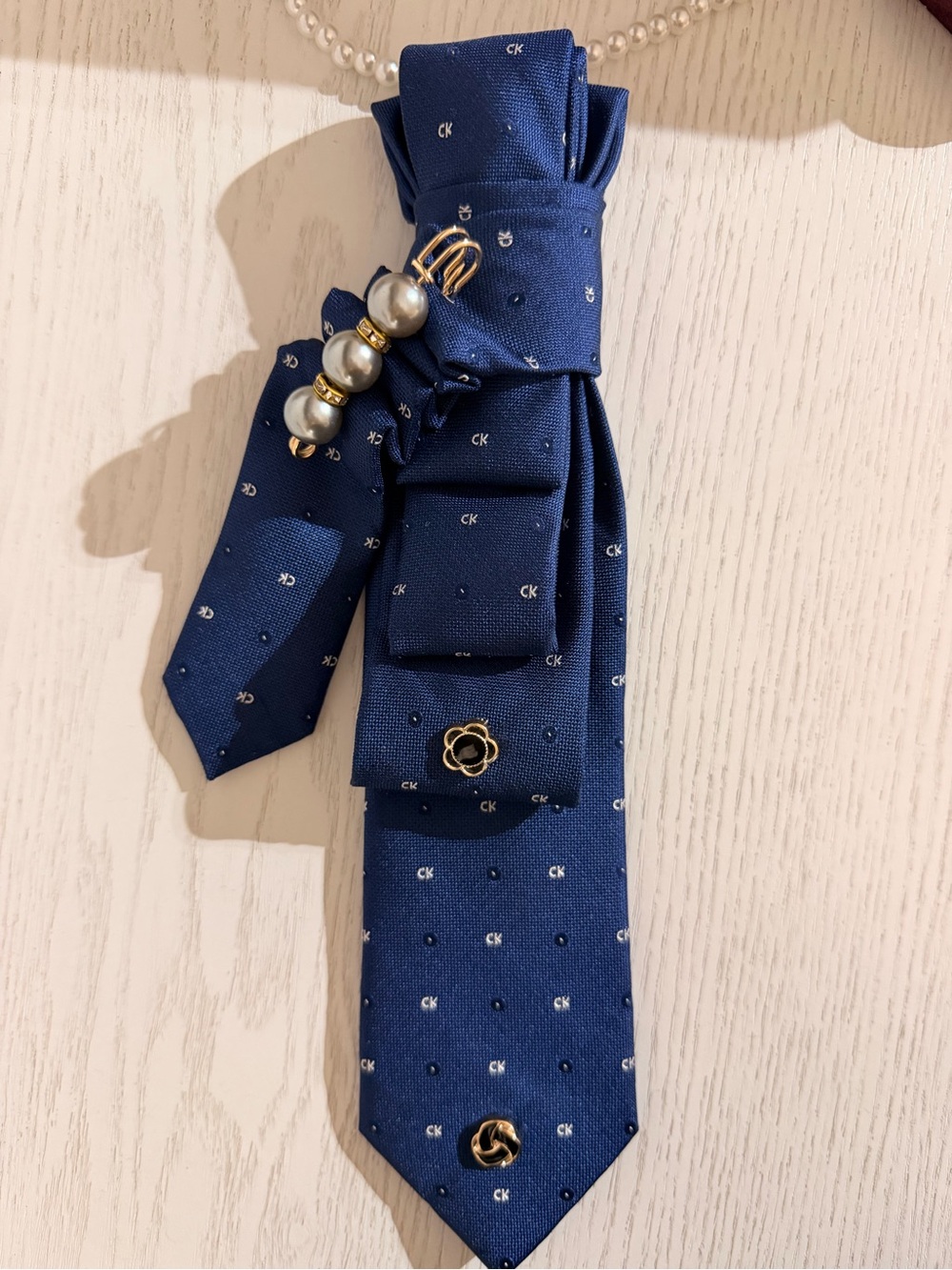 Calvin Klein Navy Blue Pearl-Accent Necklace